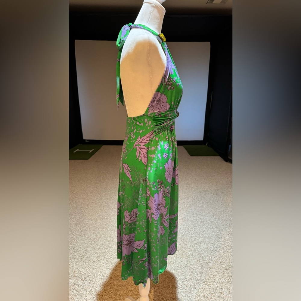 NWOT Women’s Sexy Yet Classy Boutique Backless Dress Color Green & Purple Size M - Picture 8 of 9